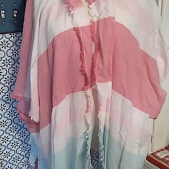 Nwt Fraas hooded scarf shawl wrap - Picture 2 of 3